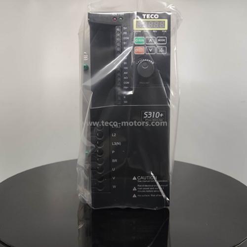 S310+-405-H3BCD  3.7KW變頻器照片.jpg