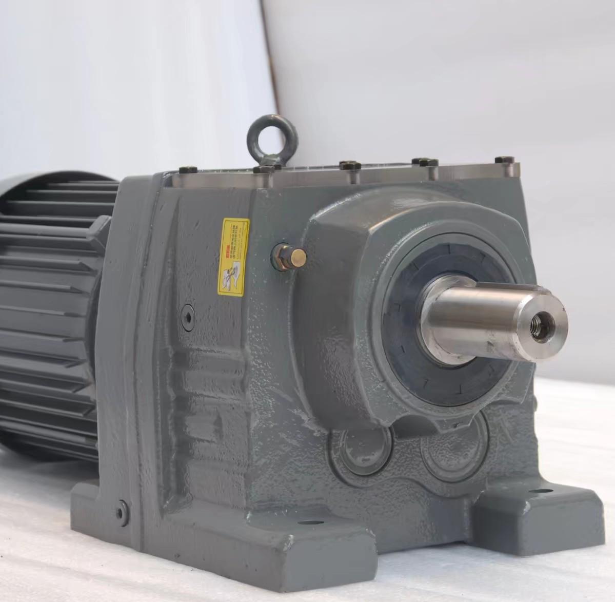 R137減速機 R系列減速機 RF137 R137F RX137 RX137F